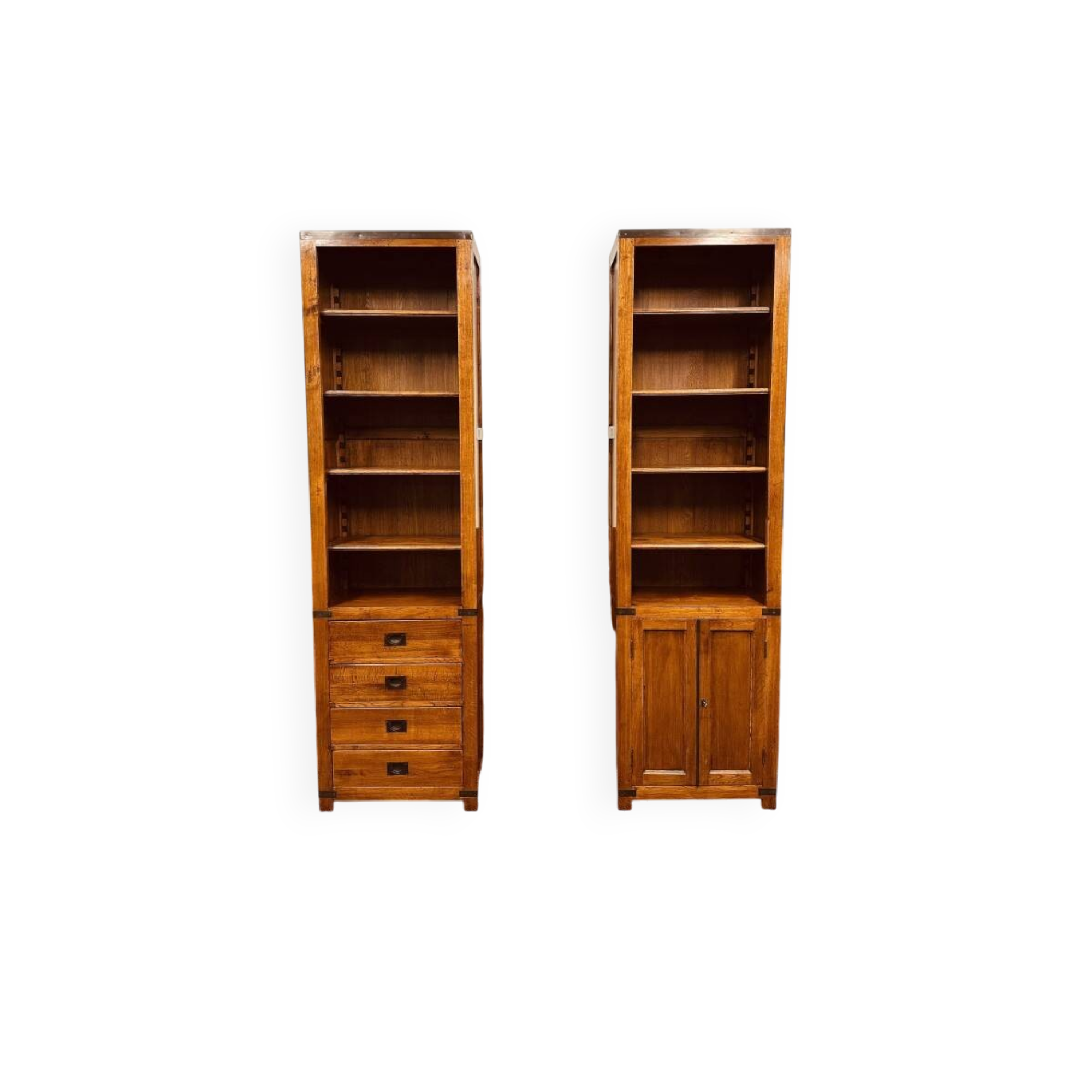 Classic English Eichholtz Bookcase