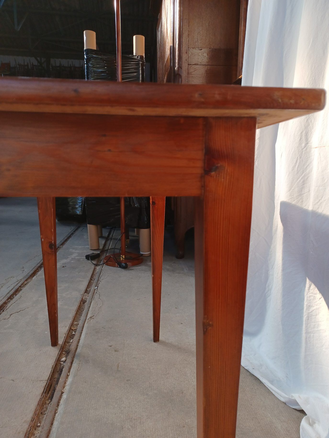 Fir table-desk