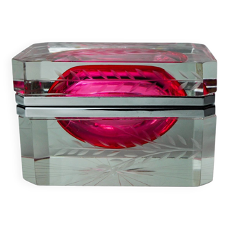 Sommerso jewelry box engraved by Mandruzzato, Murano glass, Italy, 1960