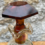 2 carafes cap and vintage amber base