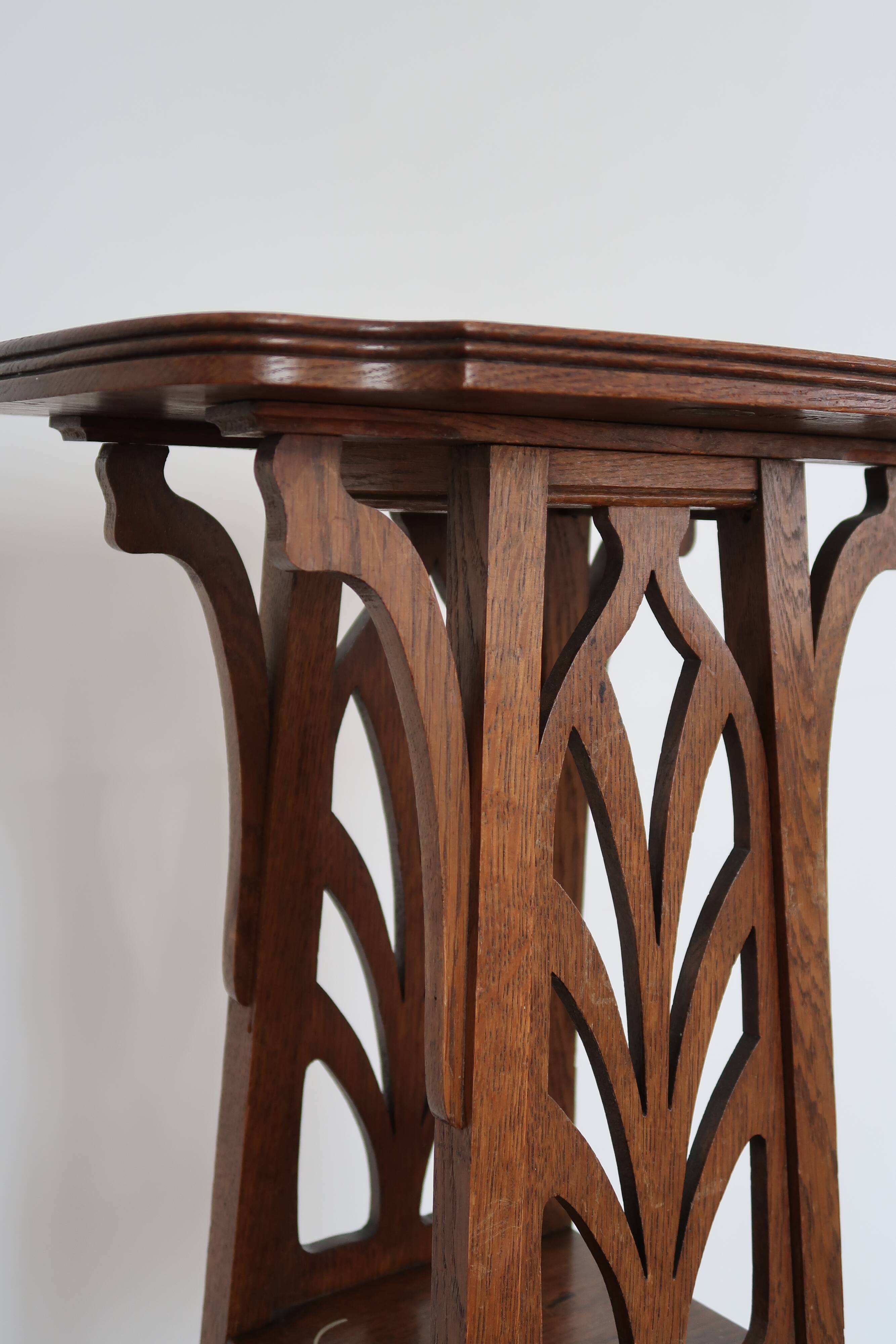 Art Deco wooden plant holder