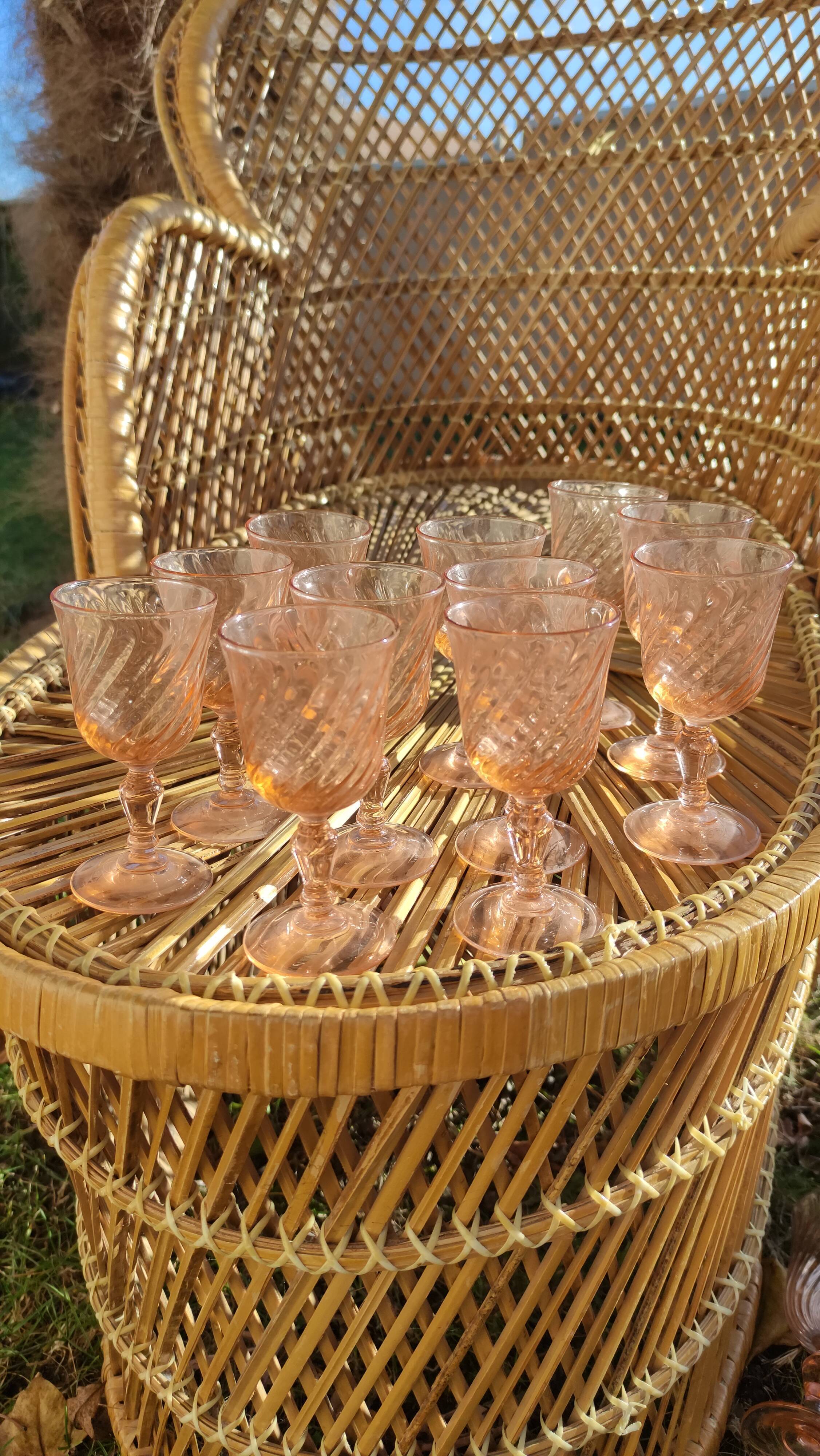Set of twelve foot glasses Rosaline D'arcoroc Luminarc
