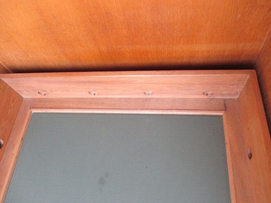 Wall retractable Hans Wegner bed Murphy bed