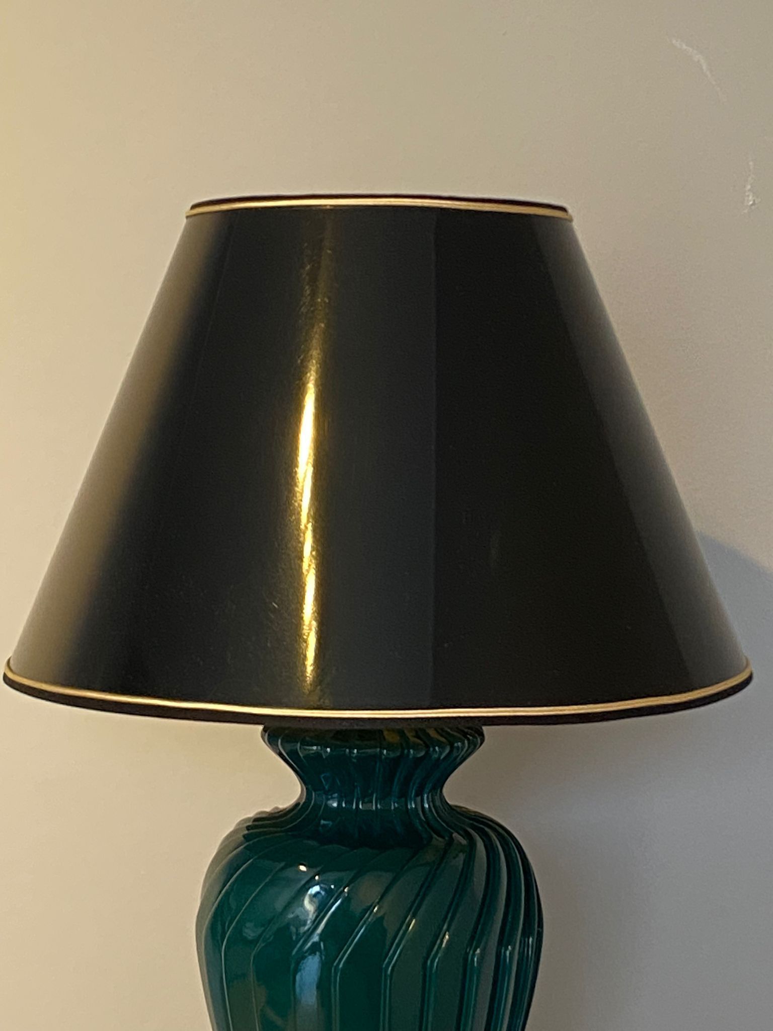 Green lacquered porcelain table lamp, Italy 70s