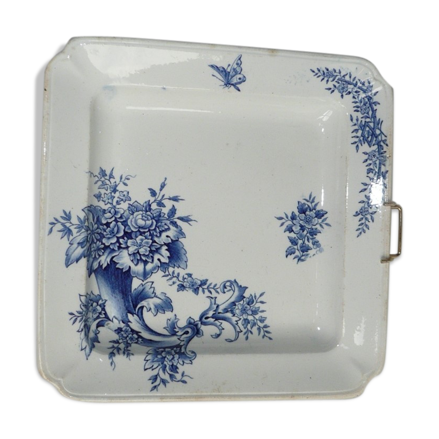 Former dish in earthenware of Grigny 19th