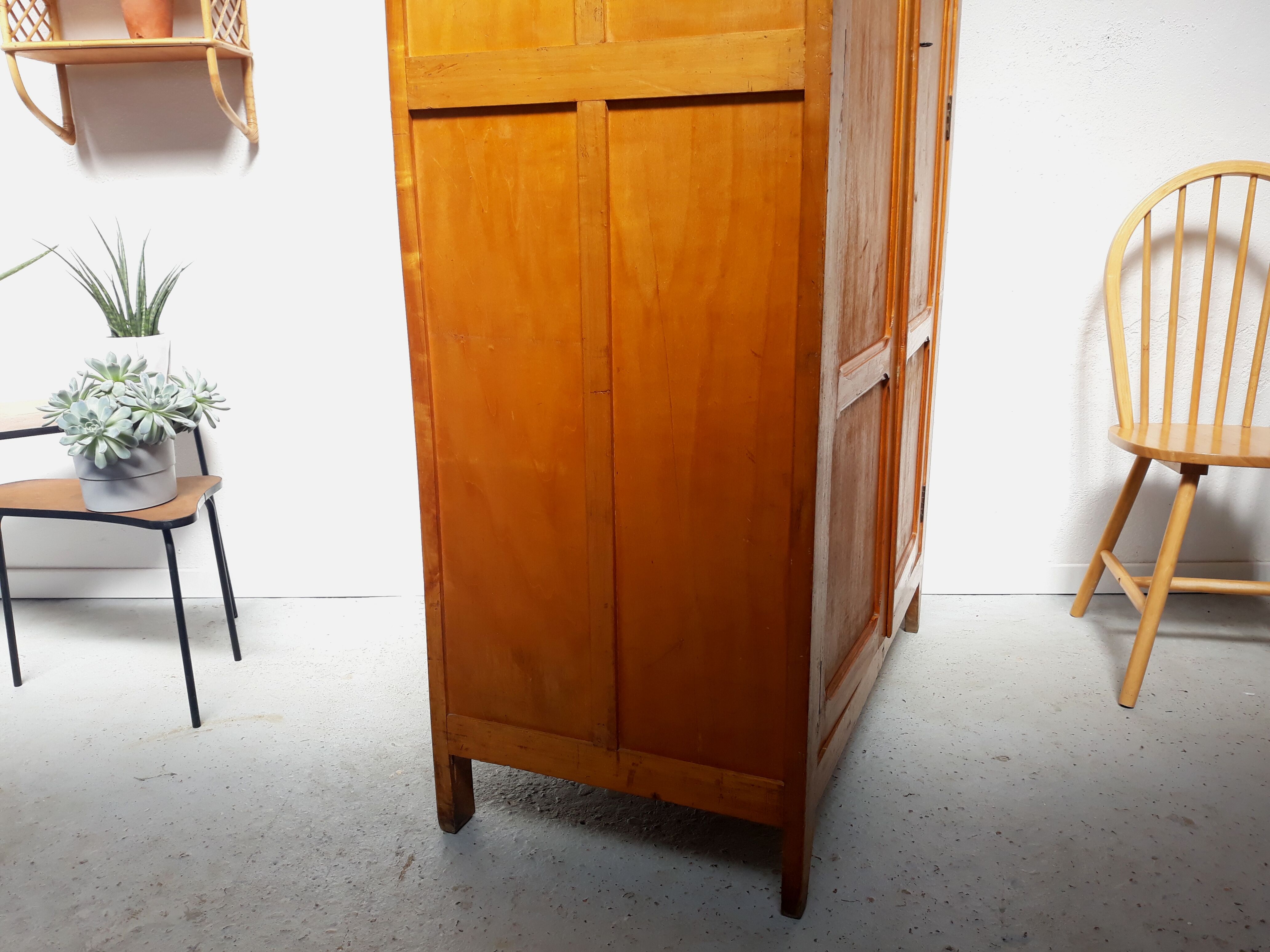 Vintage Parisian wardrobe