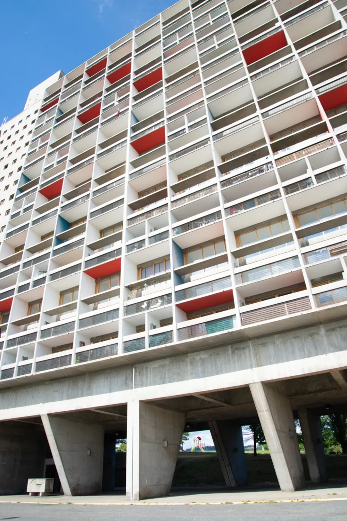 Buffet passe-plat Le Corbusier 1965