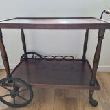 Wheeled service