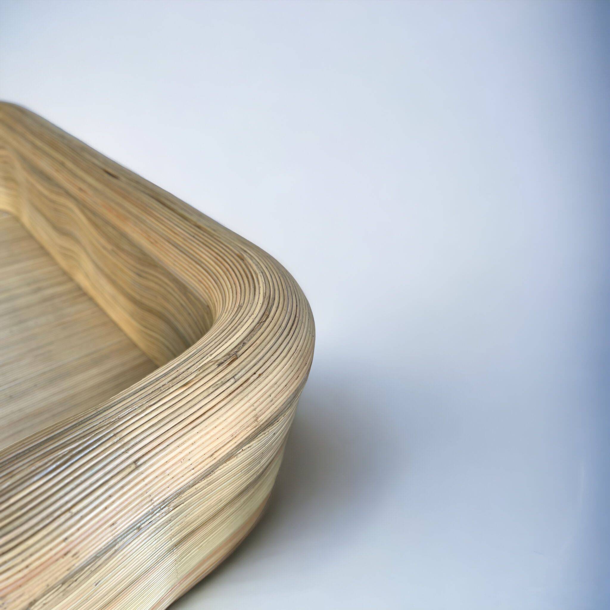 Curved wicker living seat / sofa