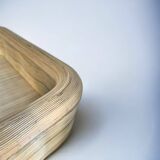 Curved wicker living seat / sofa