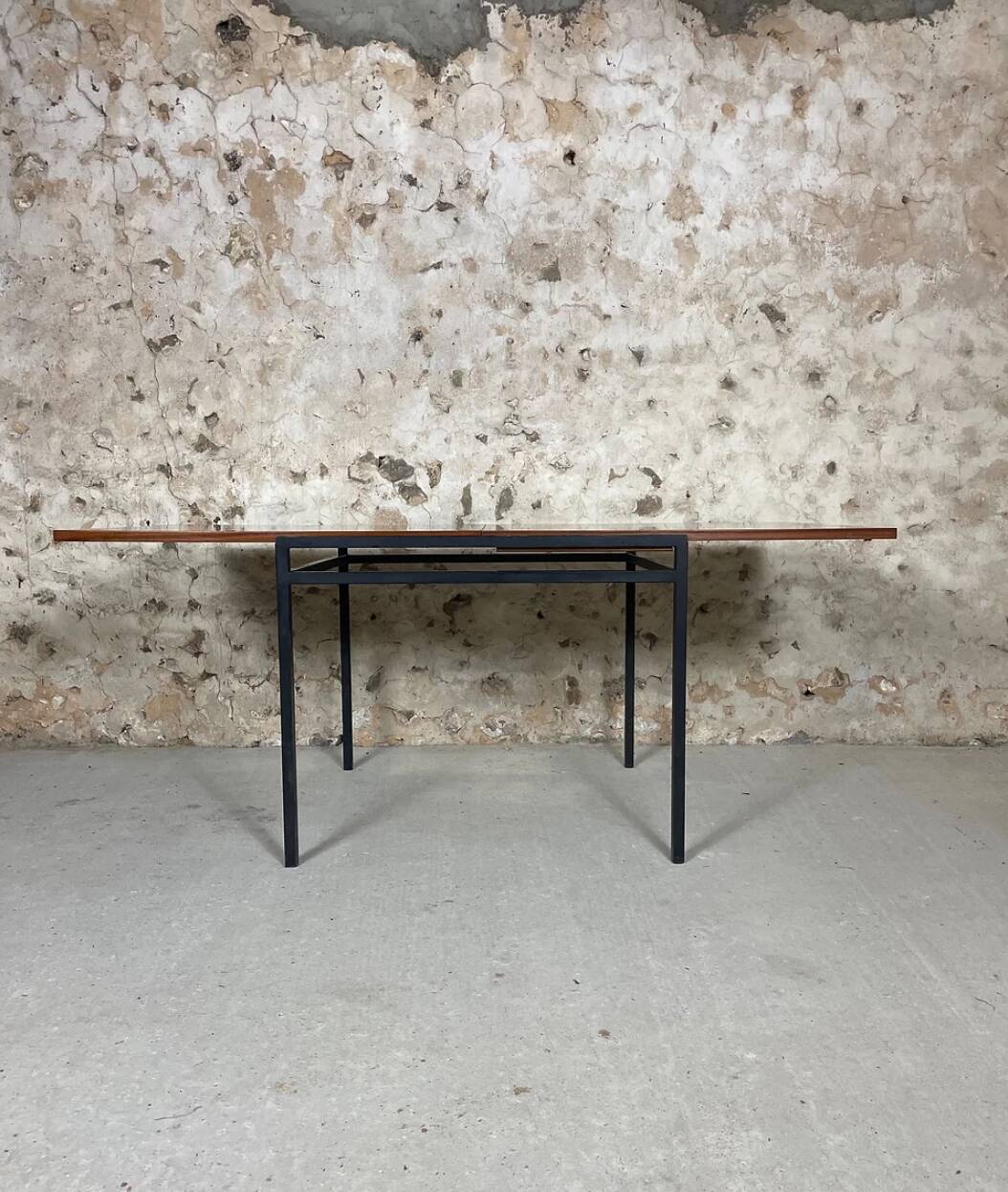 Table dlg George Frydman