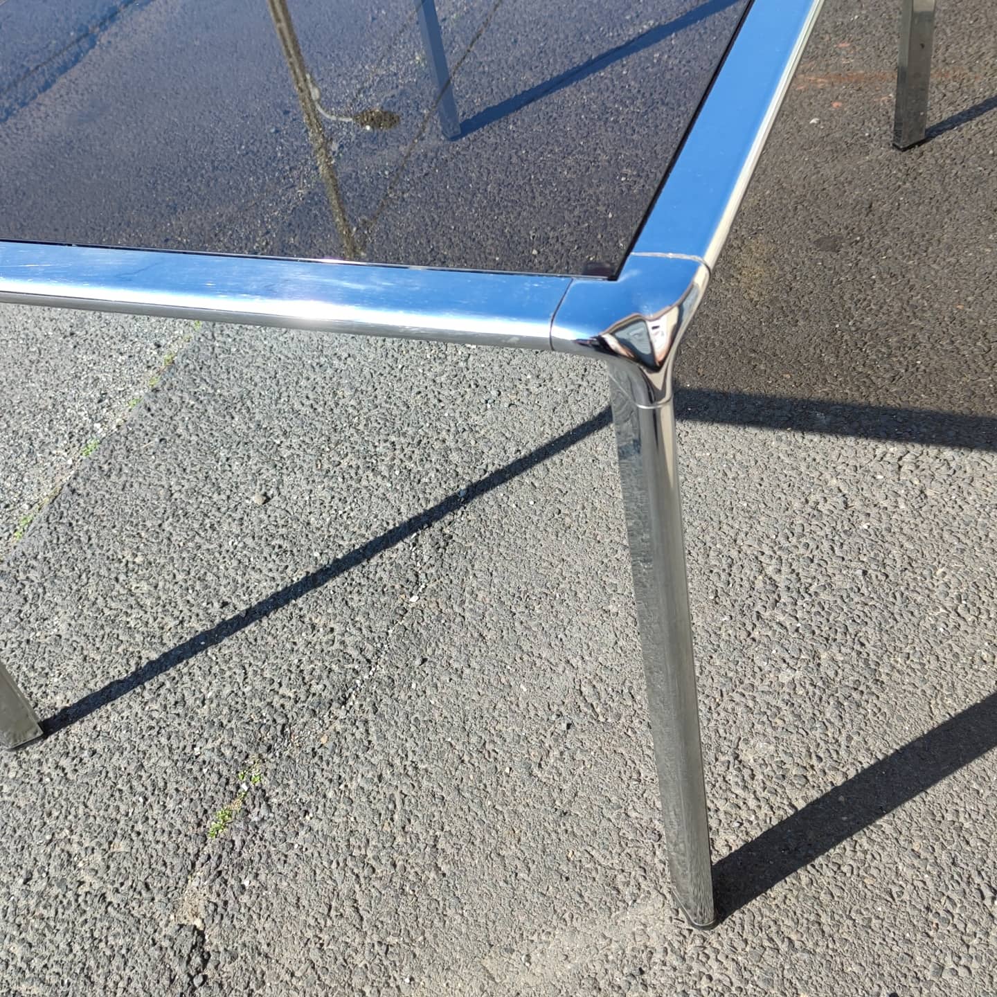 Dining room table chrome steel and smoked glass