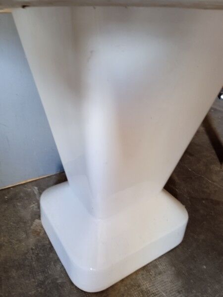 Washbasin design epoch 1970s enamelled ceramic