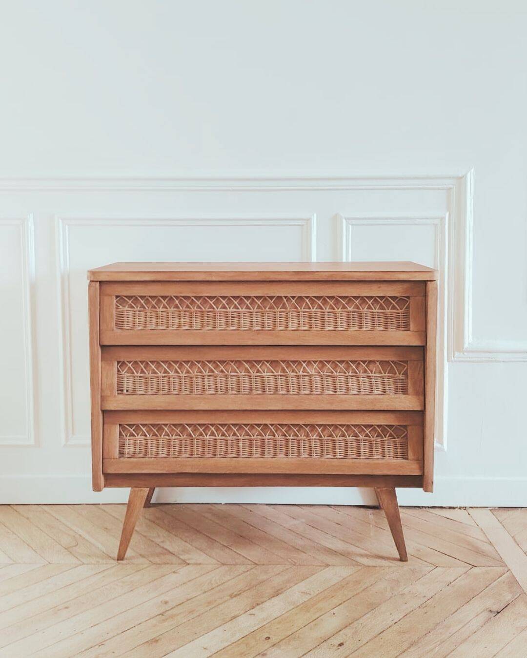 Renovated vintage chest of drawers, 1960s, made of wood and rattan.