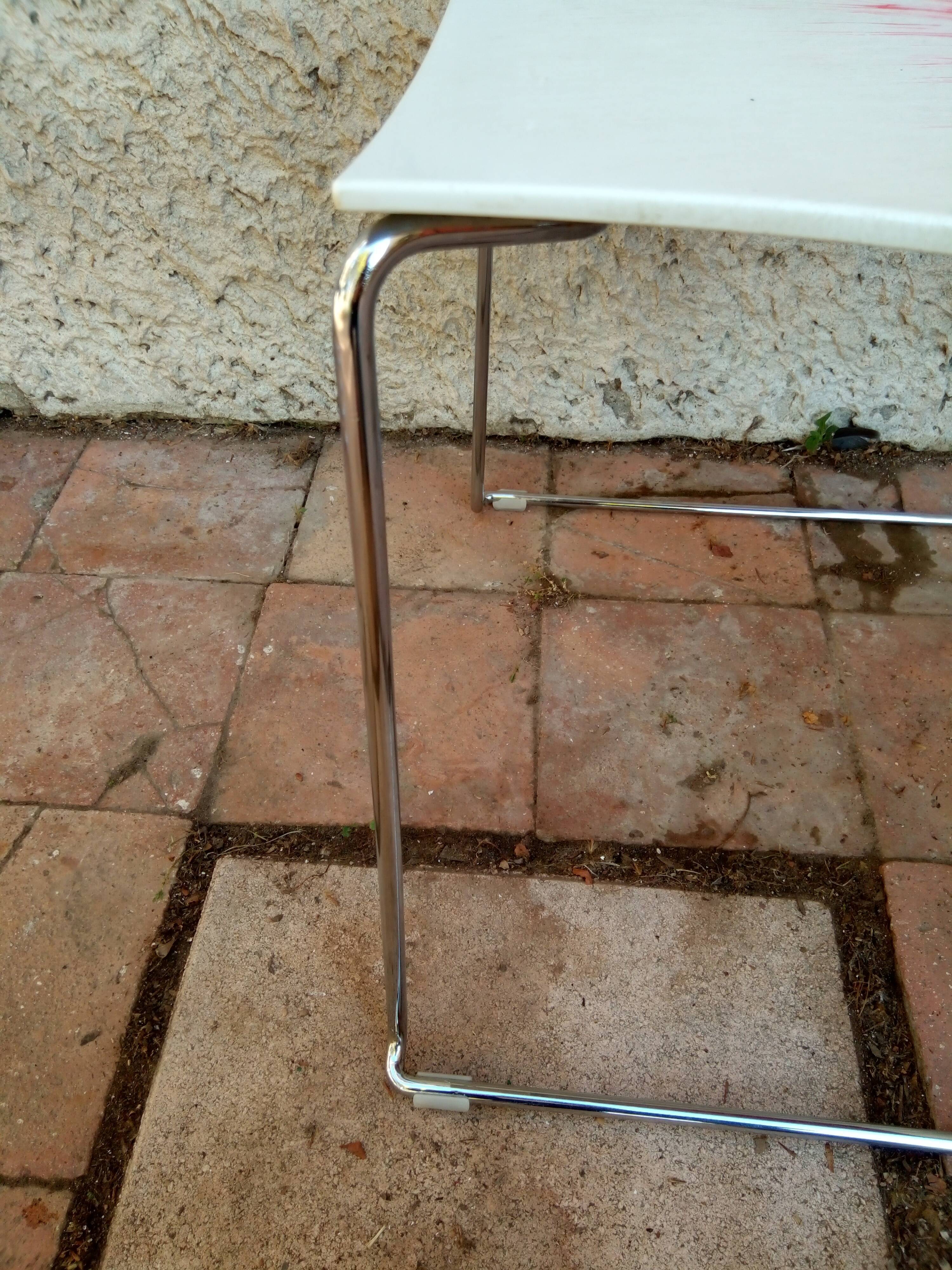 Series of 6 chairs from the 80s