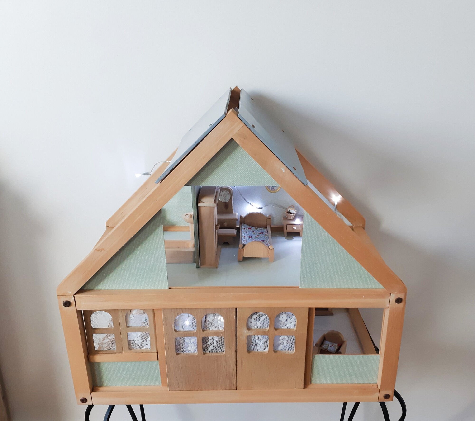 Wooden dollhouse, revamped, furnished, vintage French
