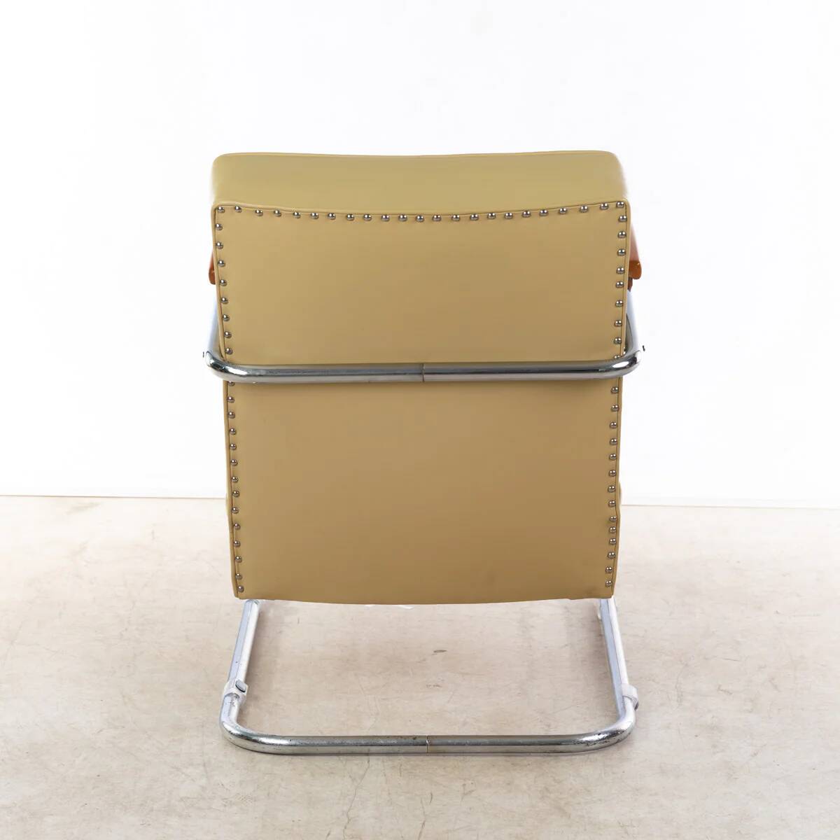 1930s Bauhaus Armchair by Mücke & Melder, Brown Leather