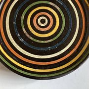Plat vide poche cible XXL en terre vernissée de Marnaz 1950