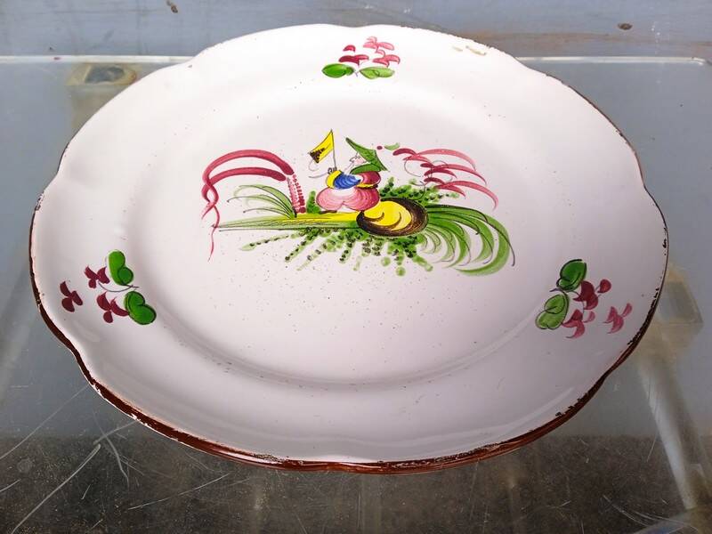 Assiette faience au chinois Les Islettes XVIIIem