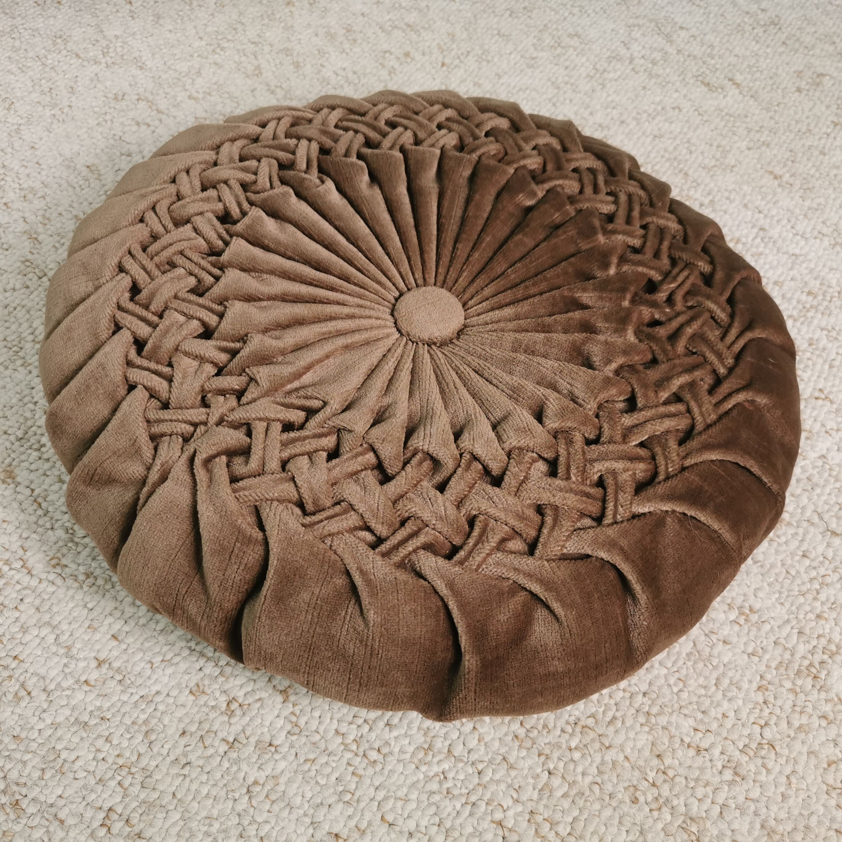 Pleated velvet cushions