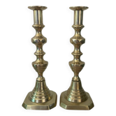 Paire de bougeoirs en laiton circa 1880