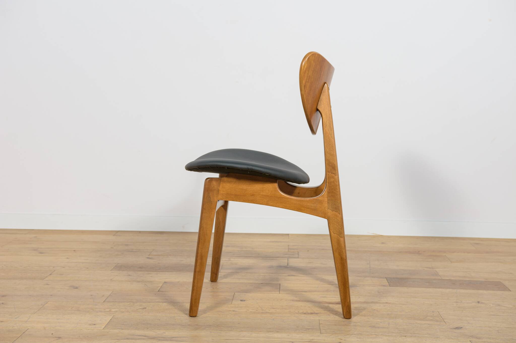 Mid-Century Librenza Dining Chairs from G-Plan, 1950s, United Knigdom .