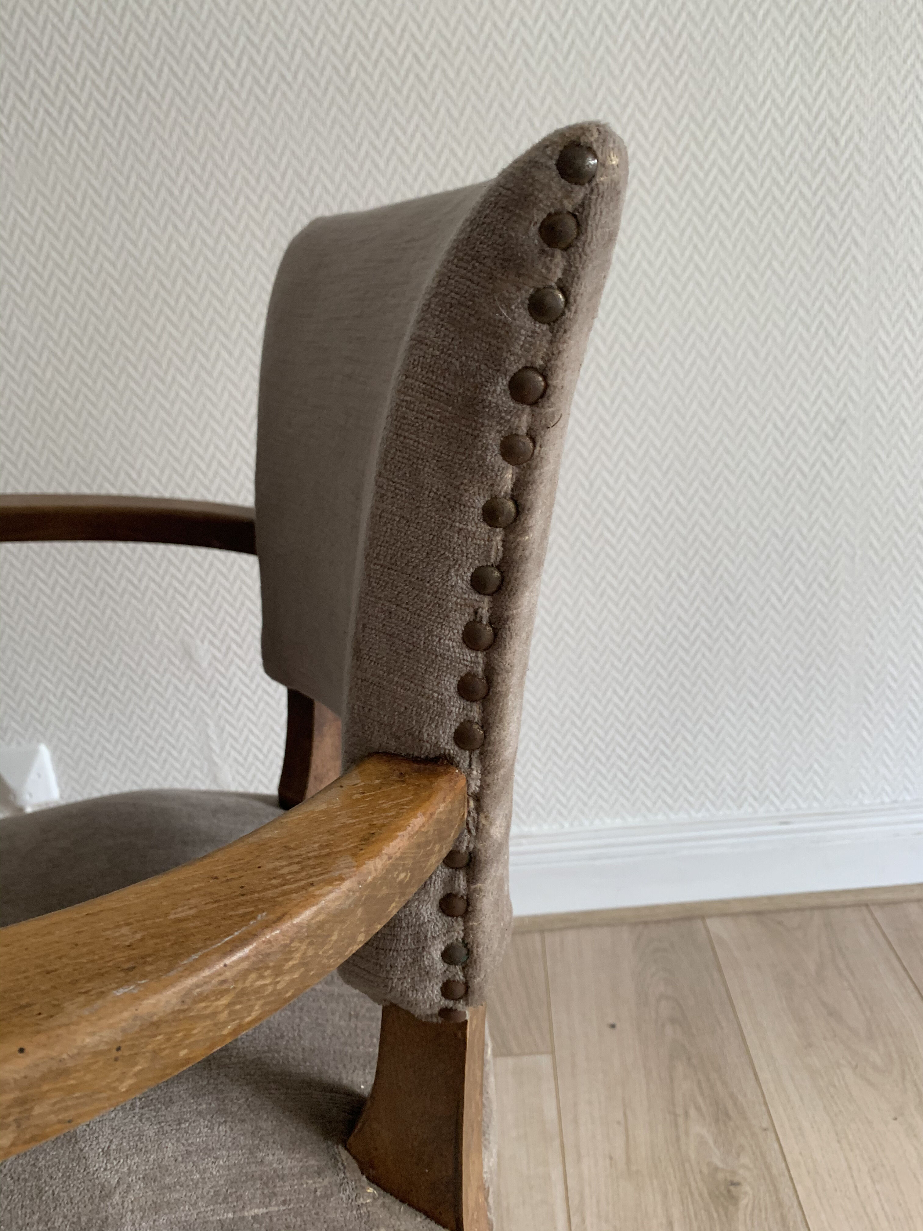Bridge chair vintage grey velvet