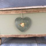 Vintage khaki chest and its removable Slavic heart