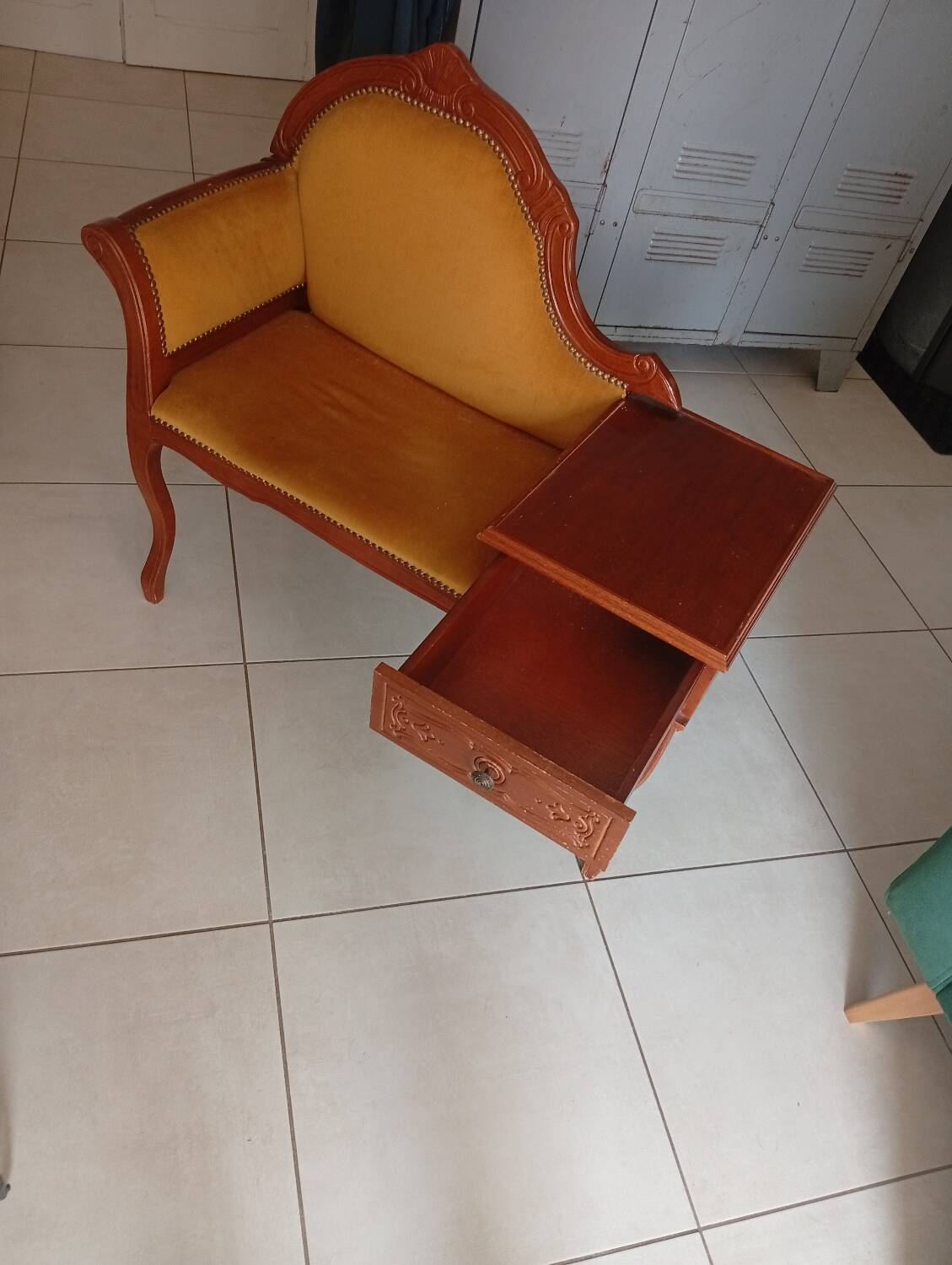 Telephone table