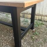 Farm table