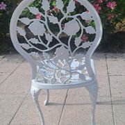 Aluminium cast chair
