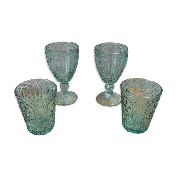 Lot de 4 verres en verre moulé – esprit vintage