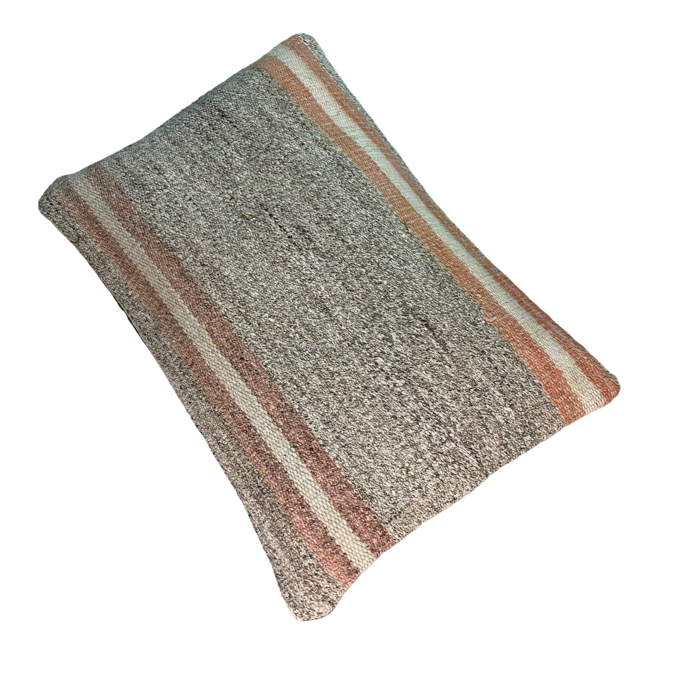 Vintage turkish kilim cushion cover 30x50cm