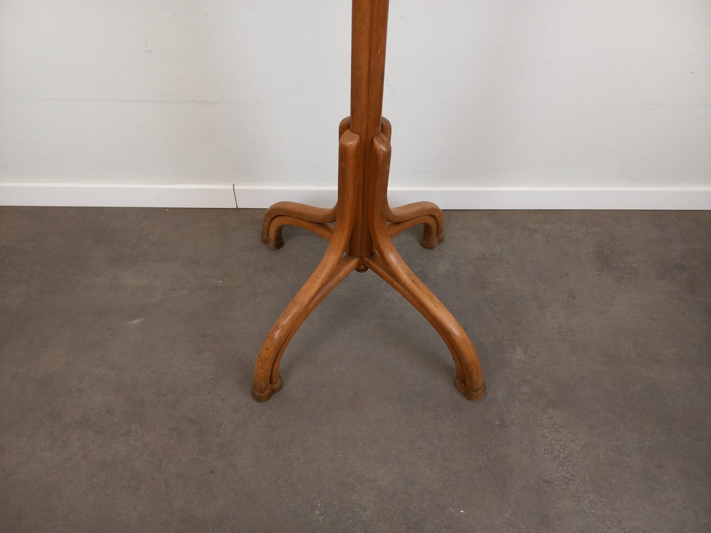 Thonet parrot coat rack