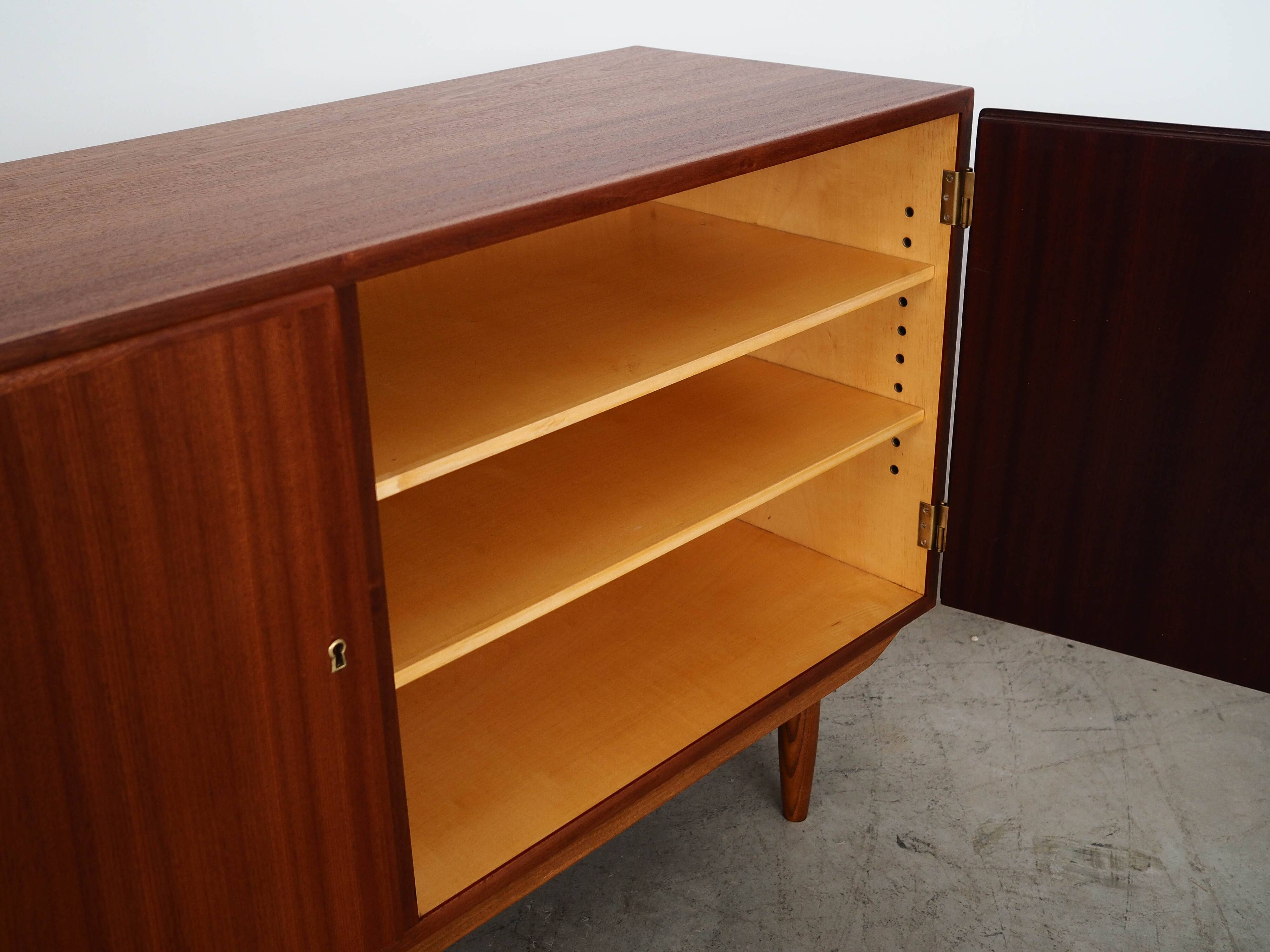 Mahogany cabinet, Danish design, 1970s, designer: Carlo Jensen, manufacture