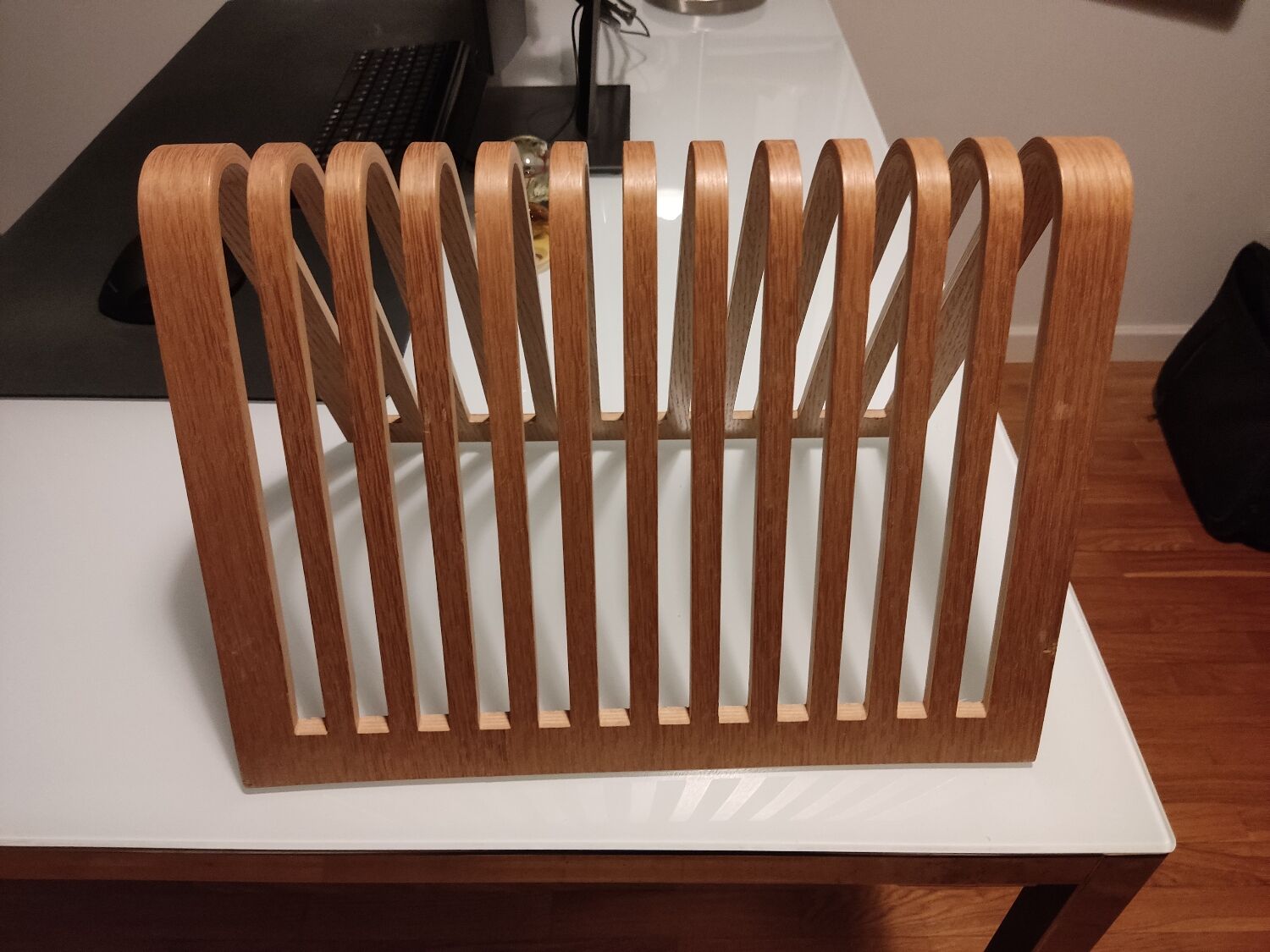 Habitat 1980s 90s bent plywood magazine rack