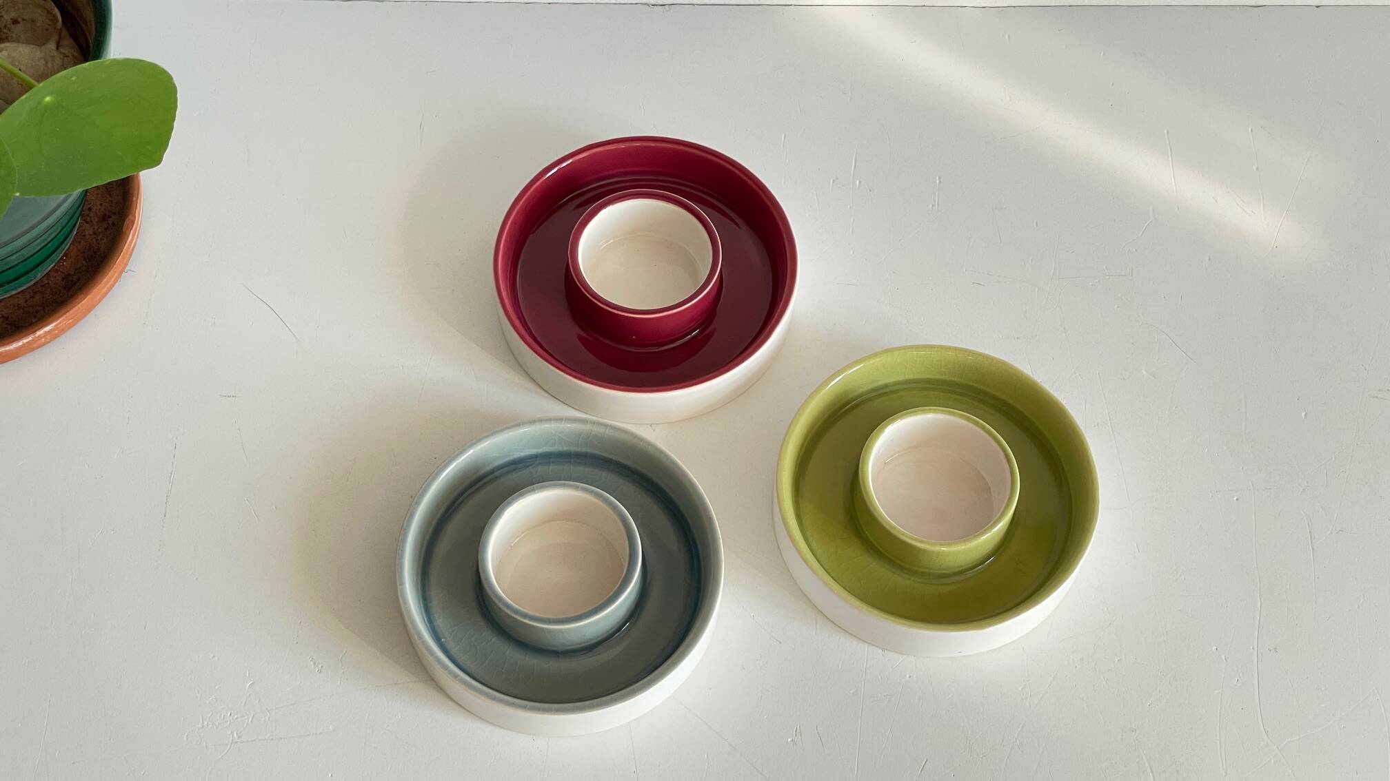 BOUGEOIRS Cracked Ceramic Candle Holder