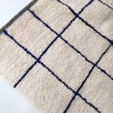 Moroccan Berber carpet Beni Ouarain unbleached with blue checkers majorelle 254x152cm