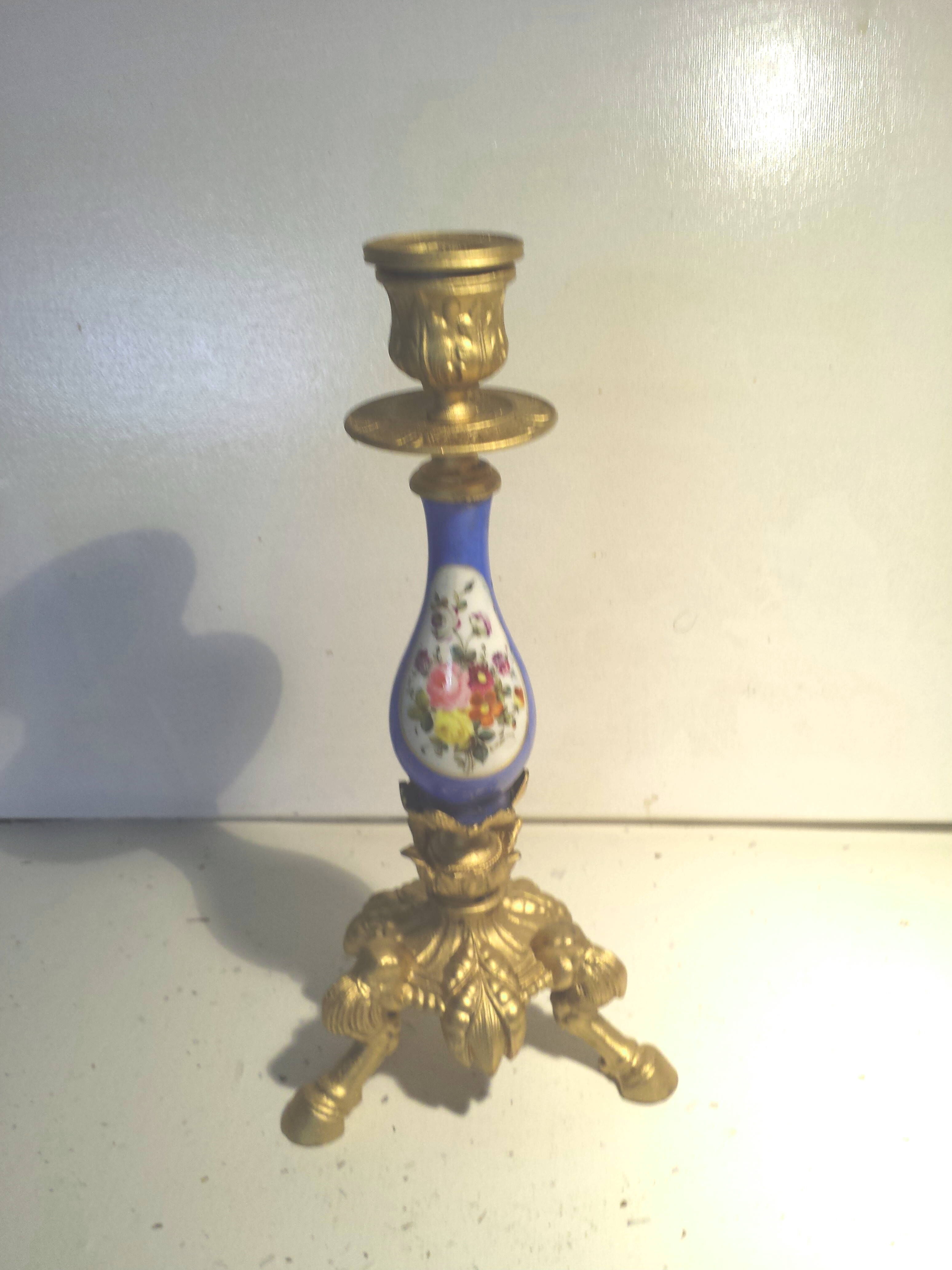 Pair of candlesticks