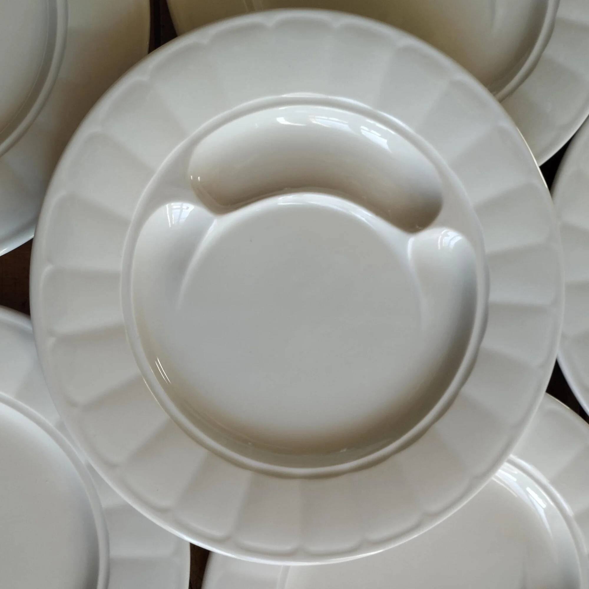 6 artichoke plates in Pillivuyt porcelain