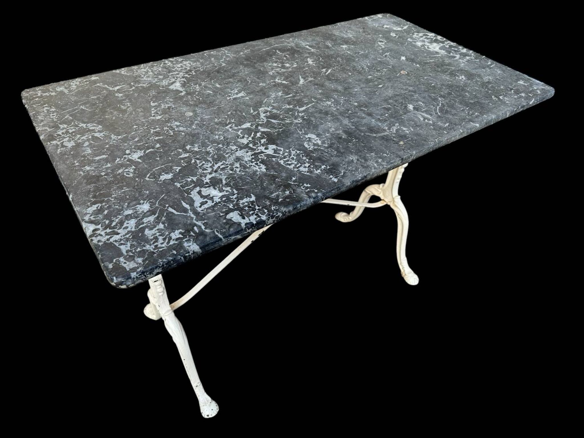 Table bistro Parisenne en fonte et marbre gris 1900