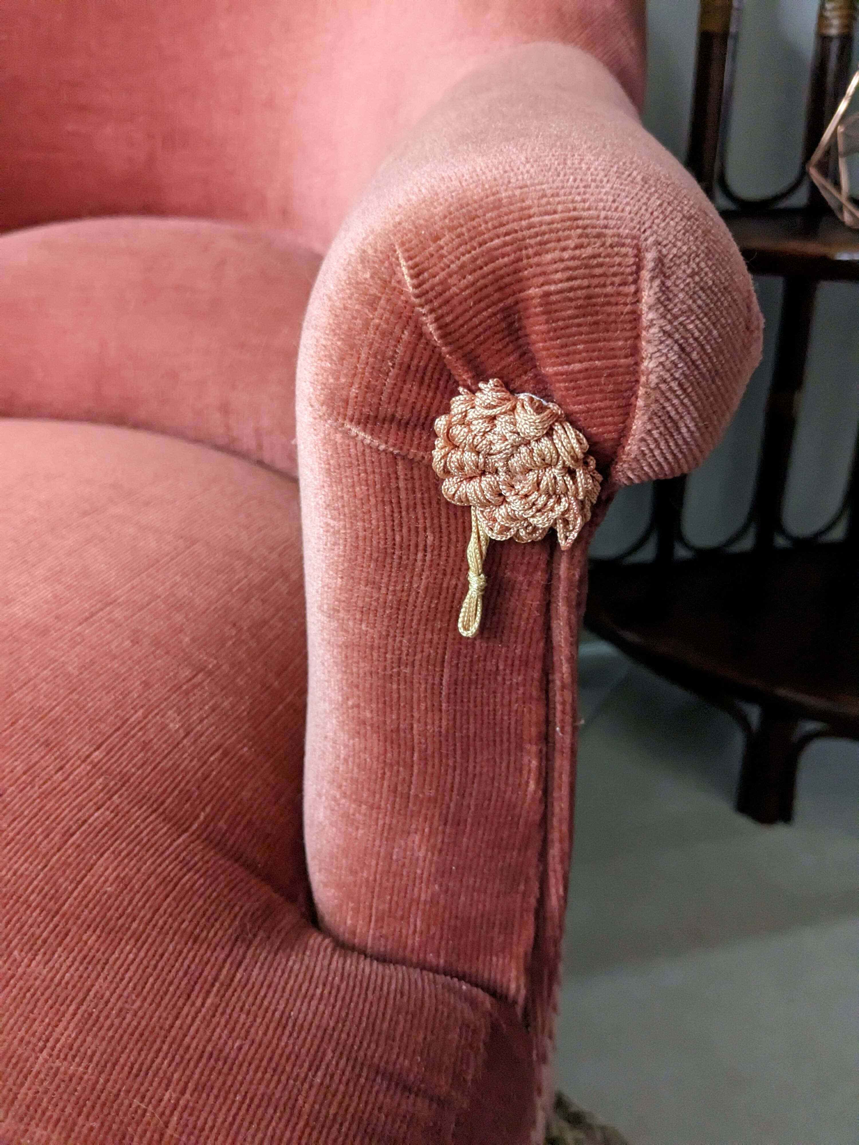 Fauteuil crapaud velours rose
