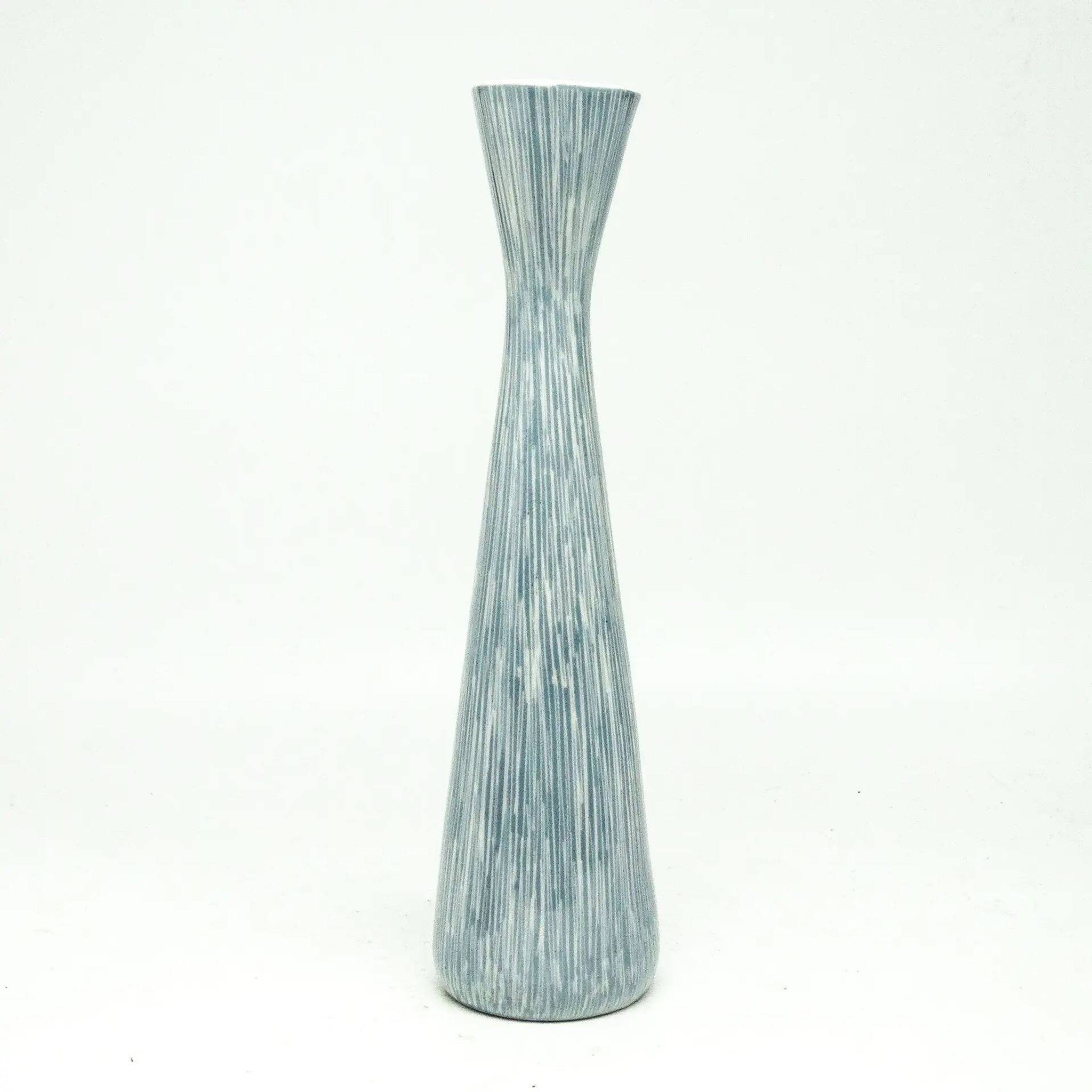 Mid-century modern vase, porcelain, Ćmielów, Poland, 1950s