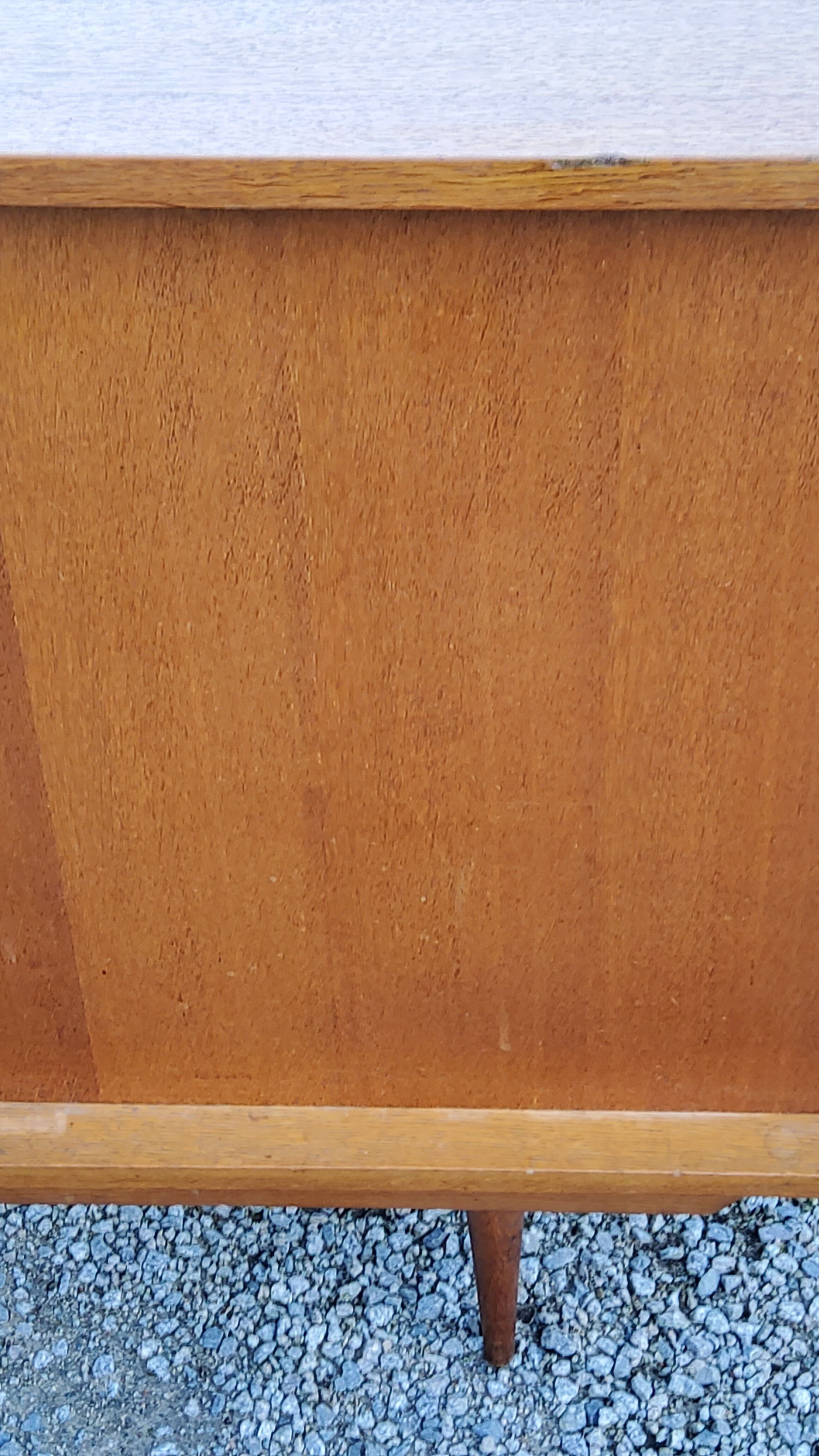 Vintage gold blond oak row 3 sliding doors