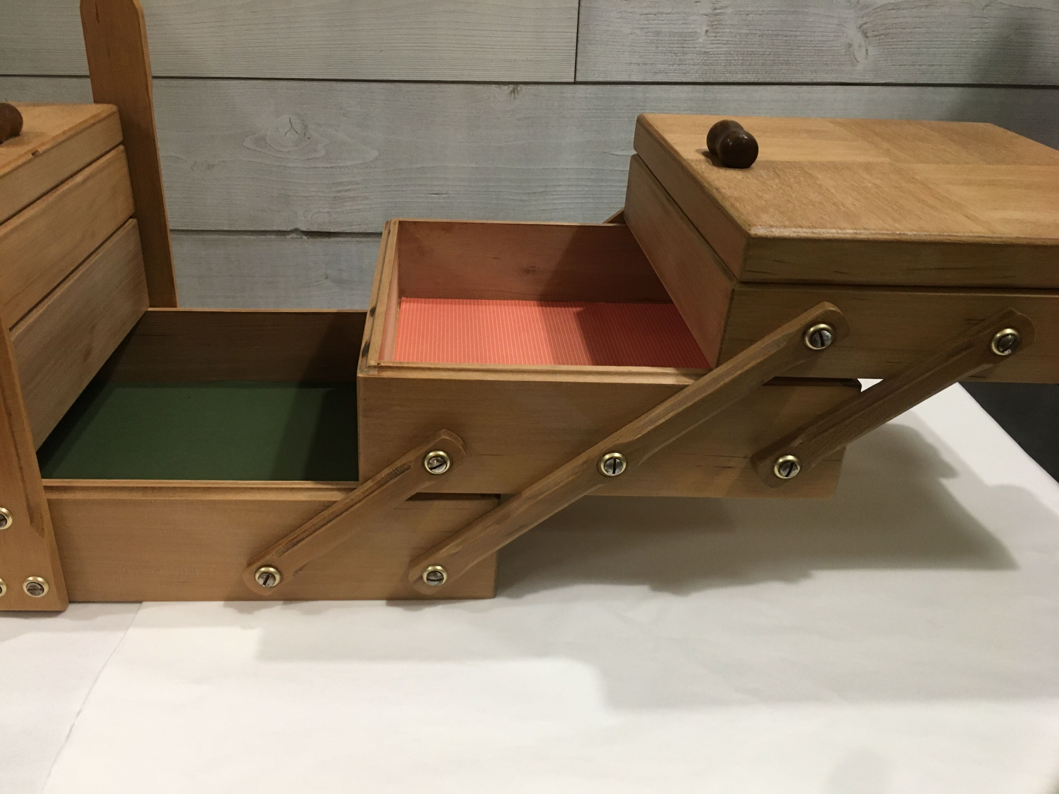 Sewing worker to pose