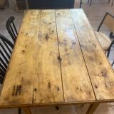 Farm table