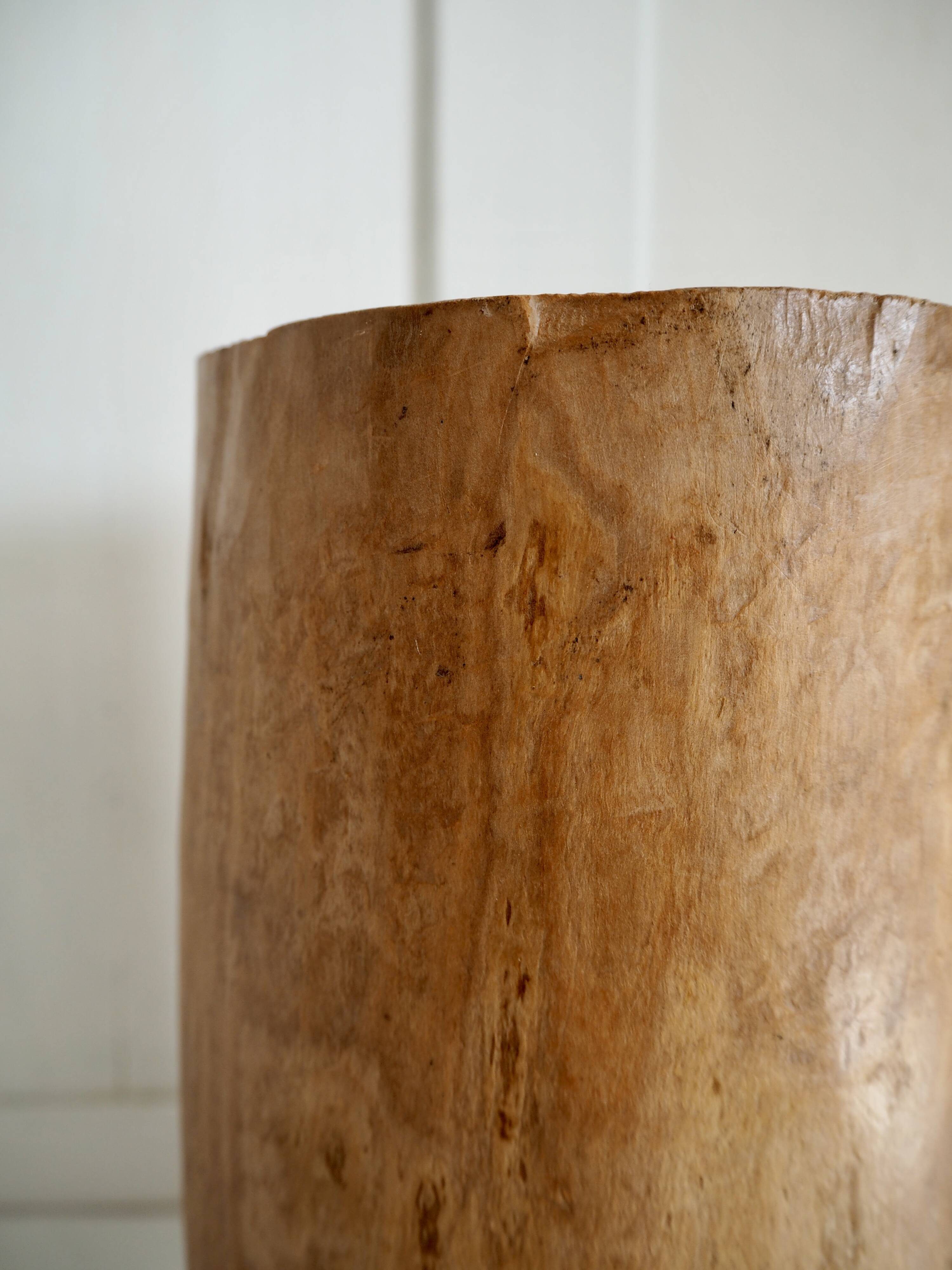 Vase XL en bois brutaliste