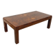 Table basse rectangulaire vintage en orme et loupe d’orme des années 70