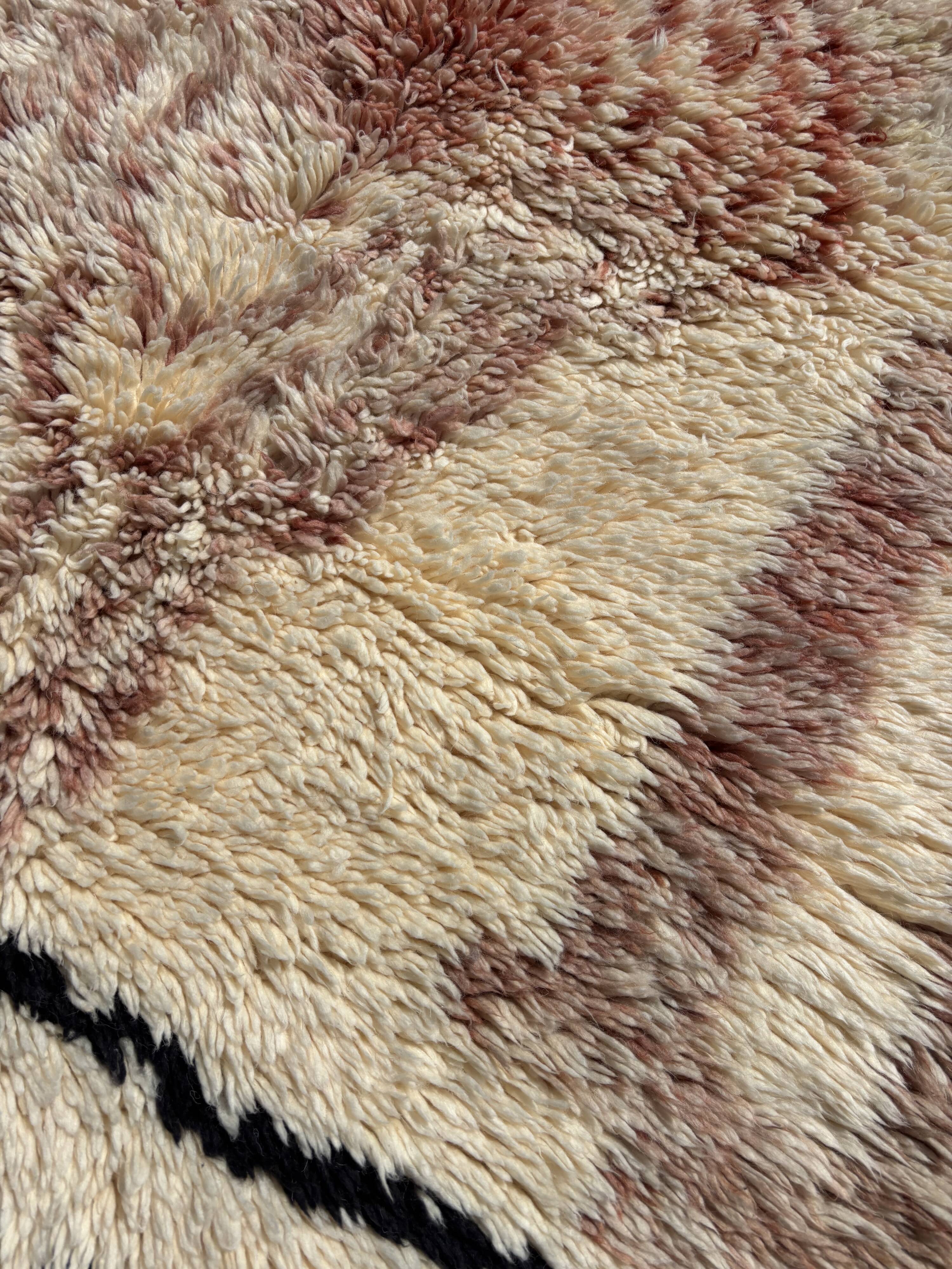 Moroccan Berber rug Mrirt in wool 130x180 cm