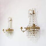 Paire d’appliques Suédoises style Gustavien en laiton et pampilles 20ème